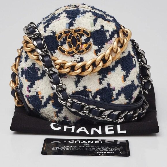 Chanel Blue/White Tweed Chanel 19 Round Clutch Bag - Picture 2 of 12